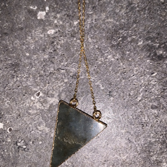 Labradorite Triangle Crystal Necklace 14kt carat gold filled - Picture 3 of 6